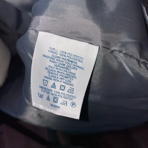 Lands End Coat - Picture 7 of 9